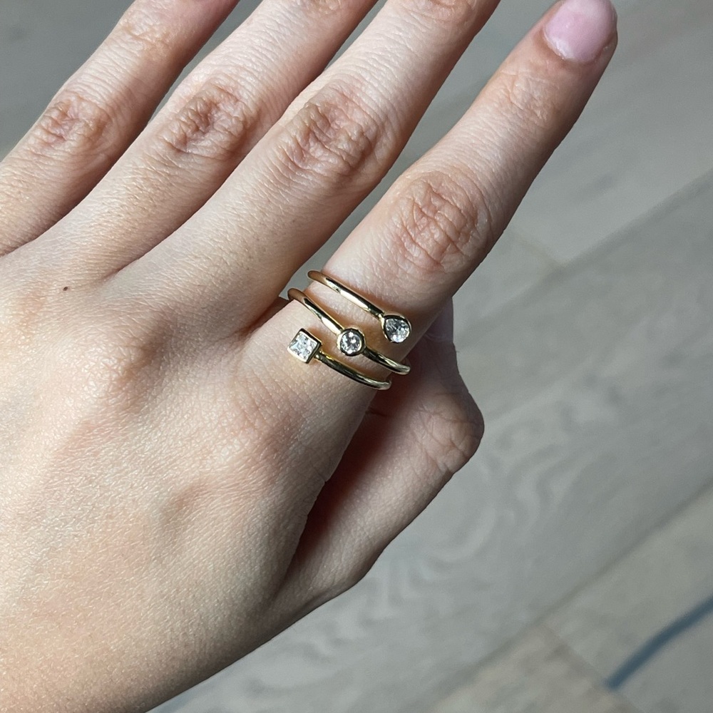 Size 6 Gold Bezel Wrap Ring